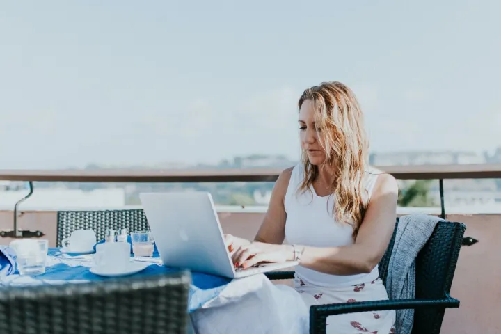 独立站建站流程全解析：新手必看的关键步骤