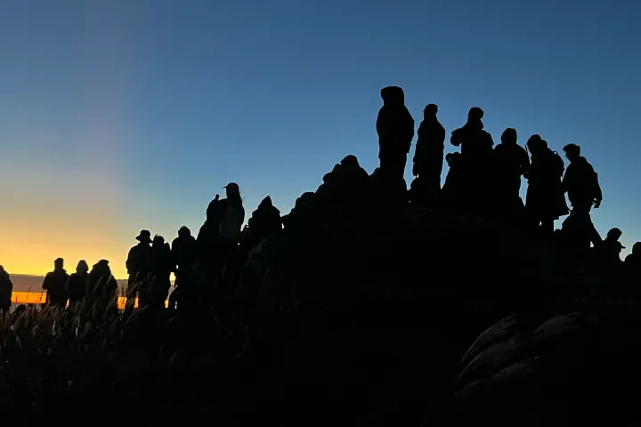 杭州消费电子企业出海，领英加好友通过率怎么提高？