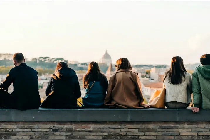 全球 Z 世代潮，中国品牌出海的新逻辑