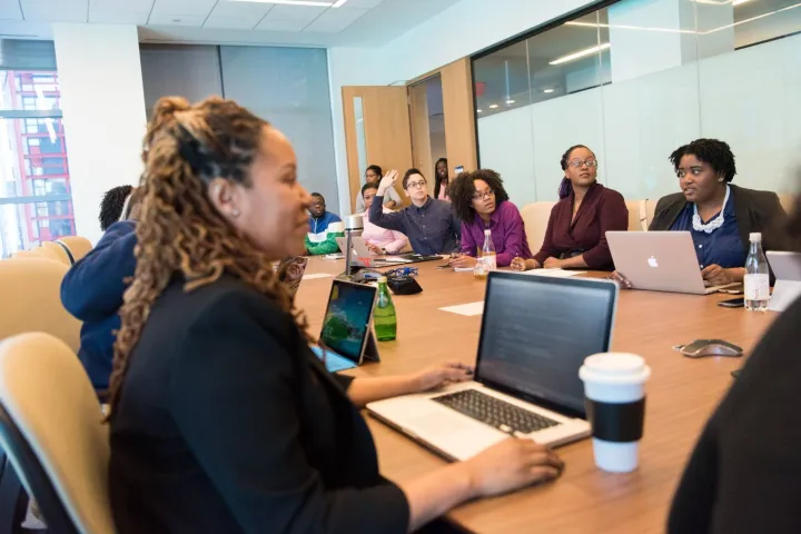 多语言网站制作全指南:让你的品牌被全球买家看见