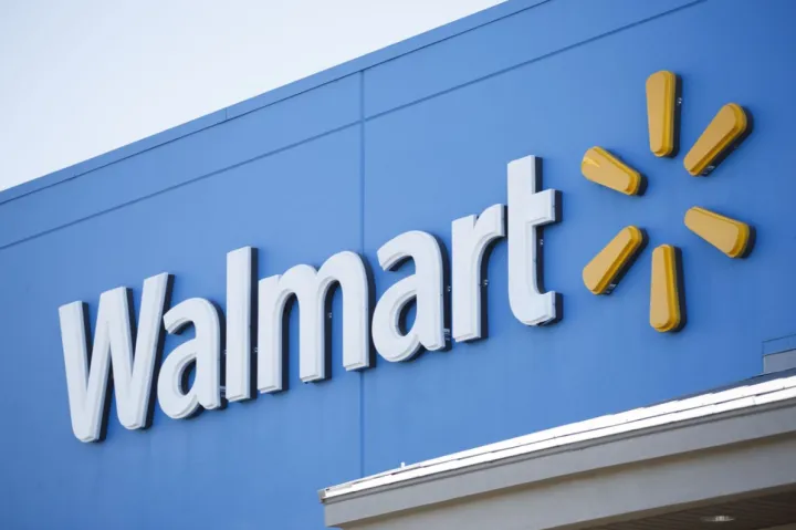 沃尔玛因关税成本打算涨价，特朗普：不准涨！