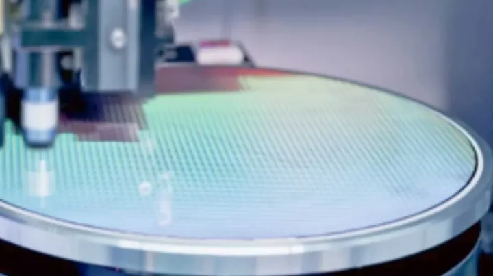 激光技术赋能泛半导体产业制造论坛