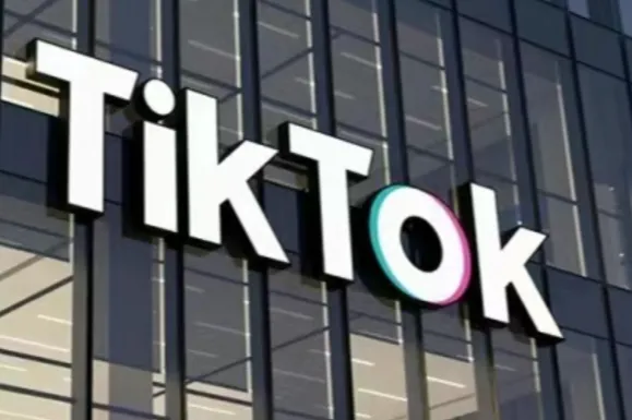 Tiktok跨境店和本土店有什么区别？新手怎么选？（附3个爆款选品技巧）