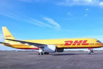 DHL放弃一项物流大收购;顺丰香港IPO集资额削减;傲基股份成功上市