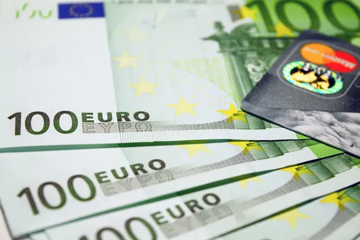 常见的支付币种与汇率机制