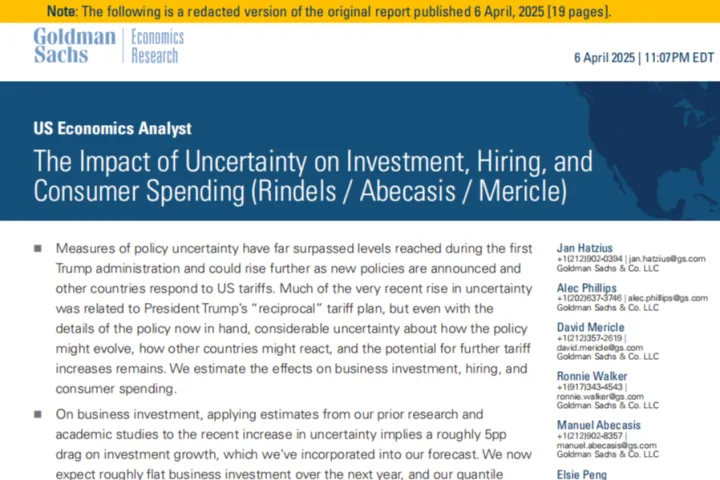 高盛：2025美国经济分析政策不确定性<em>对</em>投资雇佣及<em>消费者</em>支出<em>的</em>影响报告英文版
