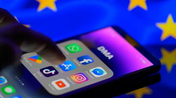 天价罚款悬顶！欧盟向TikTok和Meta亮剑 | 跨境焦点