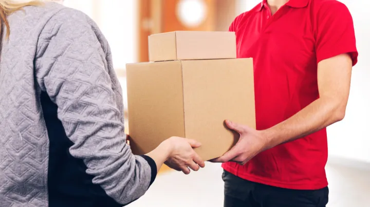 訂單雪崩，物流延遲！