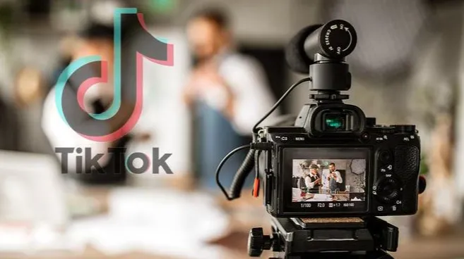 技术破局·体验制胜：TikTok跨境直播的网络优势<em>对比</em><em>解析</em>