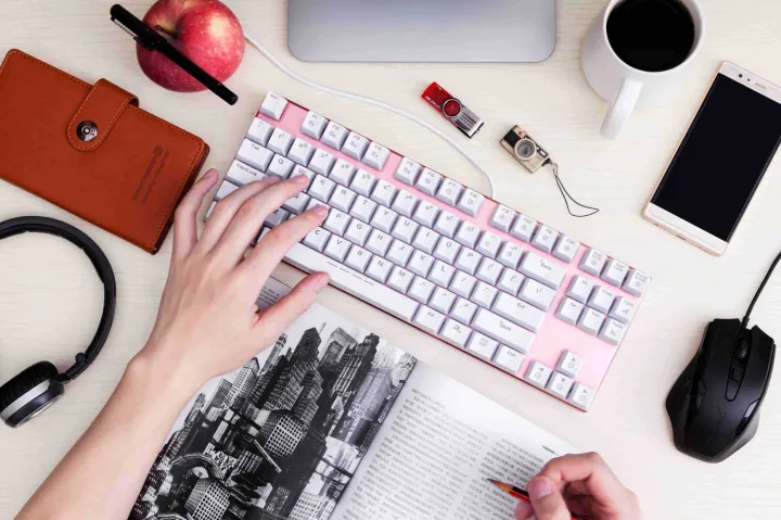 沃尔玛和亚马逊的物流对比