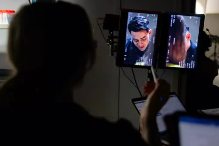 中国短剧，成好莱坞“回魂丹”