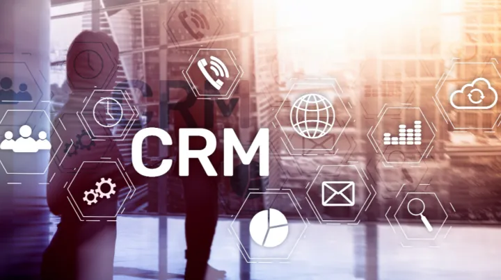 2026年外贸CRM怎么选？私域CRM 和 公域CRM深度拆解