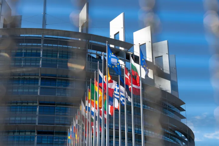 欧盟新规重拳出击，非欧卖家需设立本地仓！