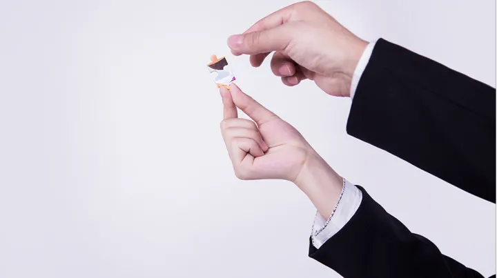 香港银行怎么开本土户，炒股开设香港本土证券账户