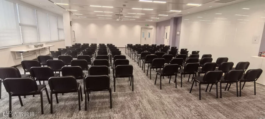 上海活动家具租赁，桌椅沙发一站配齐，懒人直接抄！