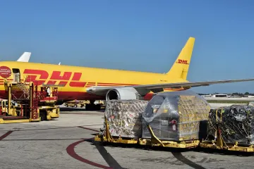 USPS扩大非标准费征收范围;DHL已终止与该公司的合同;乐歌控股股东拟斥1亿元增持股份