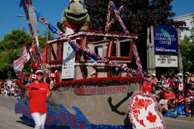 节日爆单反成噩梦？跨境卖家加拿大旺季物流备货周期