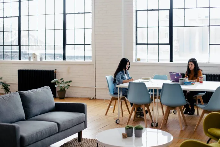 外贸建站服务商有哪些？国内外主流平台深度对比