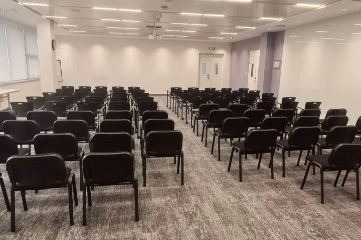 避坑指南｜上海最值得推荐的活动桌椅租赁公司排行榜！