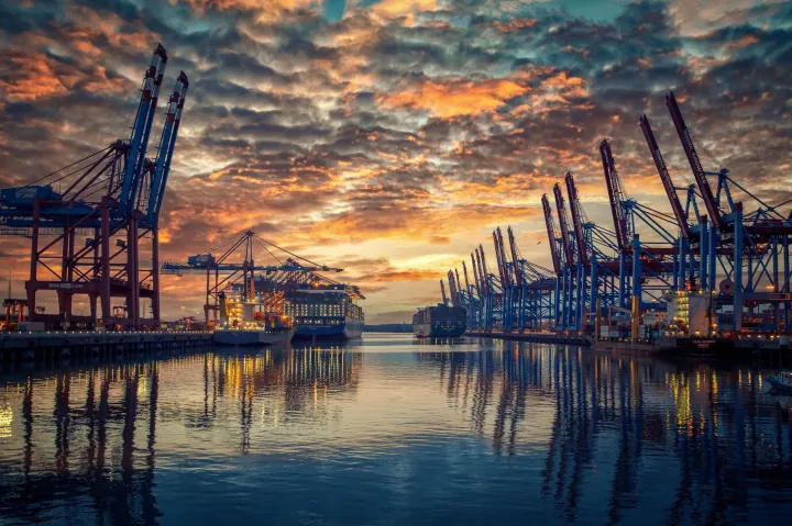 美线爆舱，运价疯狂上涨！