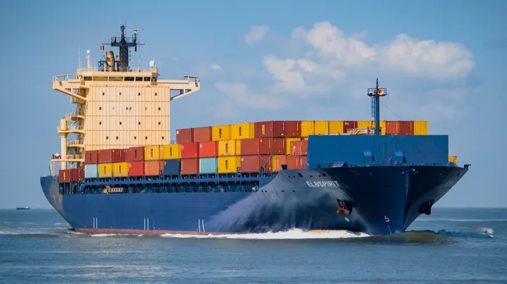 货运保险怎么投？一篇讲清投保流程、理赔步骤与避坑细节（实操指南）