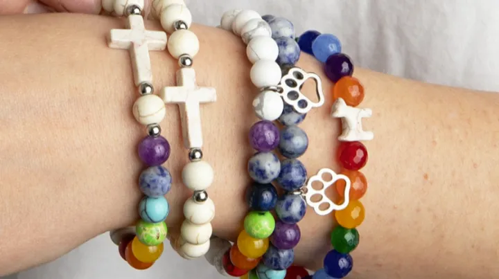 上线即售罄，年营收超1.58亿！小众宠物纪念品被疯抢 | 品牌出海