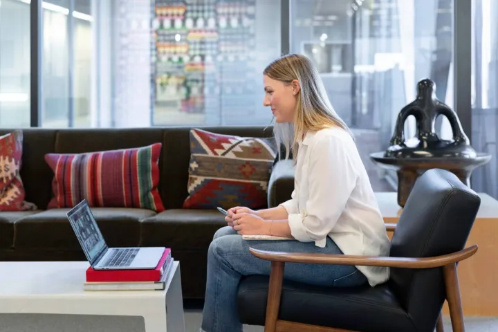 多语言网站制作如何提升询盘量？布局、内容与信任度全解析