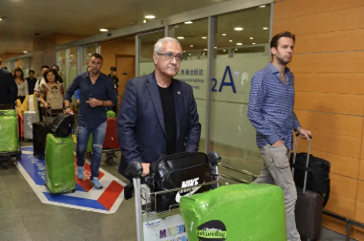 24年的广交会又来了-新人机场接待客户