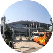 义乌厂里直发，给你们一件也是批发价代发，年货对联，七彩走马灯笼等过年家家必备的助威气氛的