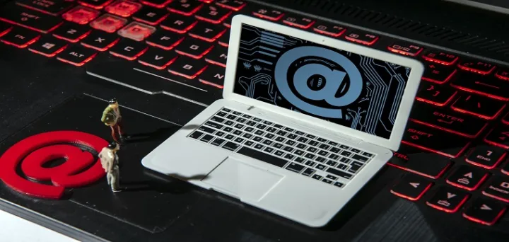 突破Poshmark成号率低难题，防封攻略大揭秘！