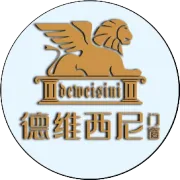 留下窗前动人景，时刻都在远方行