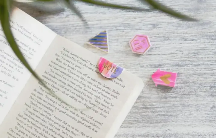 TikTok读书风潮下，这位小女生的生意激发了上亿阅读爱好者的购买欲