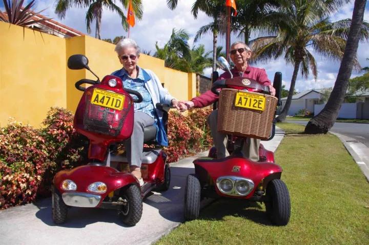 需求暴增！银发产品出海爆卖，蓝海赛道又现商机