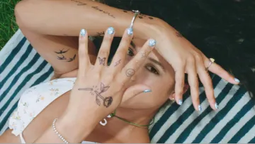 11