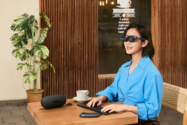 Type-C接口+AR眼镜，为什么说内容生态第三次变革已经来临？