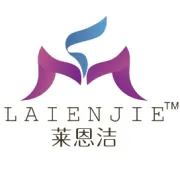 放暑假了，爸爸妈妈看过来