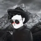 《躲在超市后门抽烟的两人》为什么会火？因为它像男性版《恋与深空》