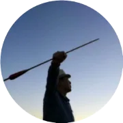 春天来了，树上开满了中国大妈……