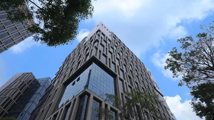 深圳跨境大卖启动IPO申购；菜鸟国际快递无忧物流再降价