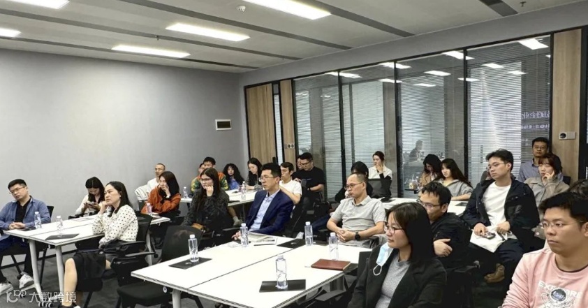 亞馬遜億級賣家：用品牌的方式去賣貨！