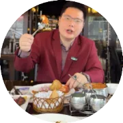 受8号风球影响，装船航班延误ing