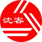 乘客丢失贵重摄影器材，公交驾驶员及时归还