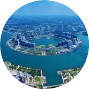 岁序更替，郑州街头的蛇年新运