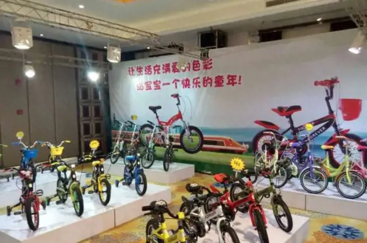 有人说展会变成了零售？